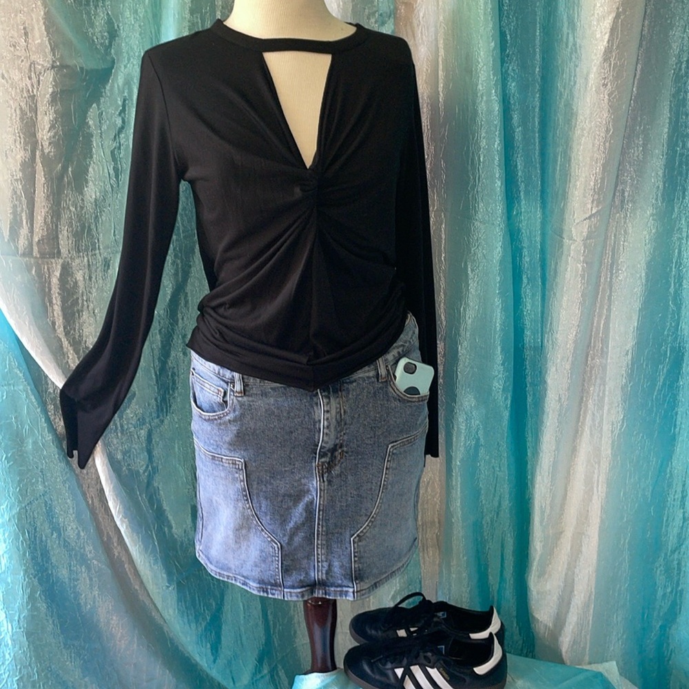 All black soft long sleeve shirt.